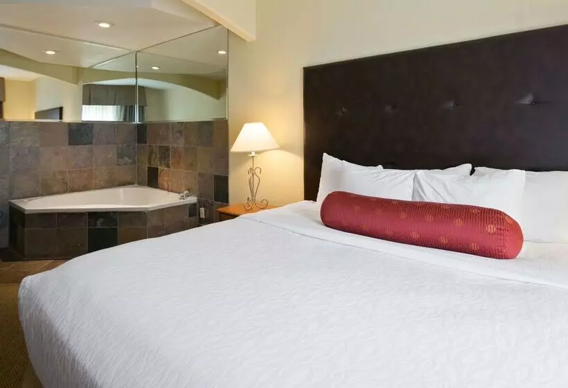 בית מלון כפרי Best Western Plus Ellensburg