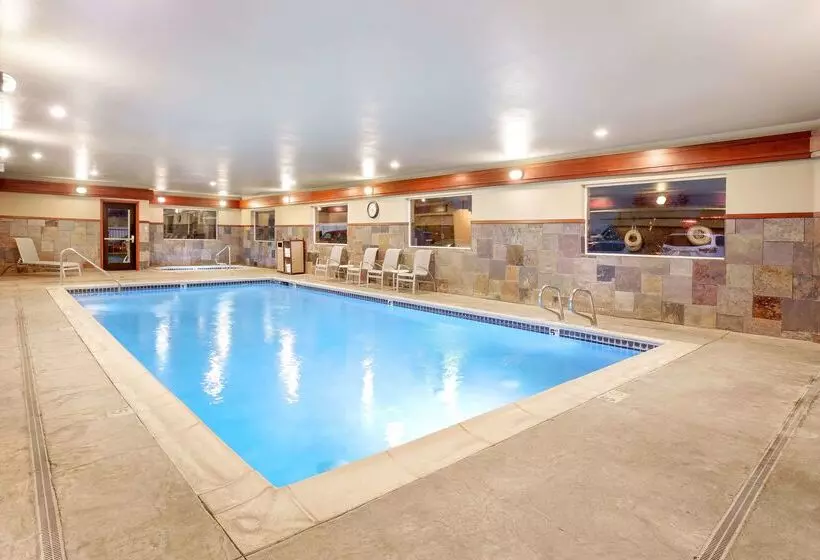 בית מלון כפרי Best Western Plus Ellensburg