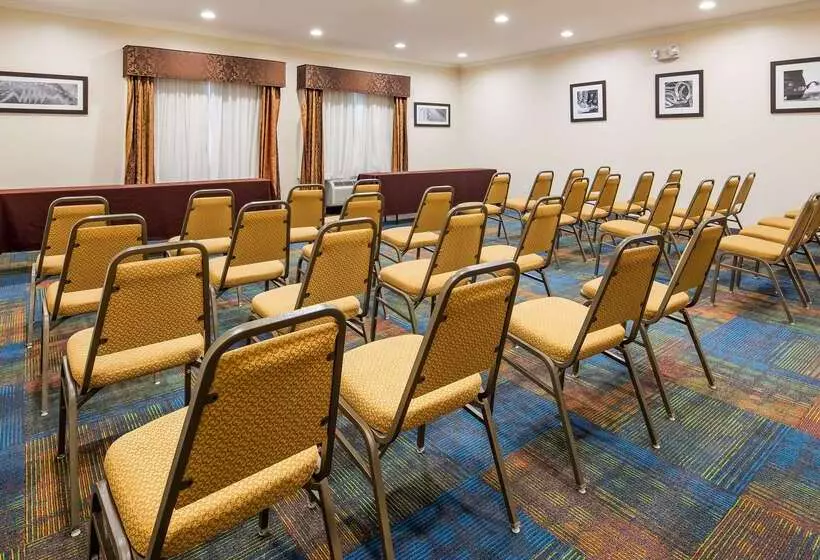 Hotelli Best Western Plus Lake Worth