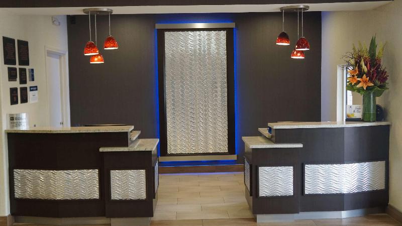 בית מלון כפרי Best Western Plus Lake Worth