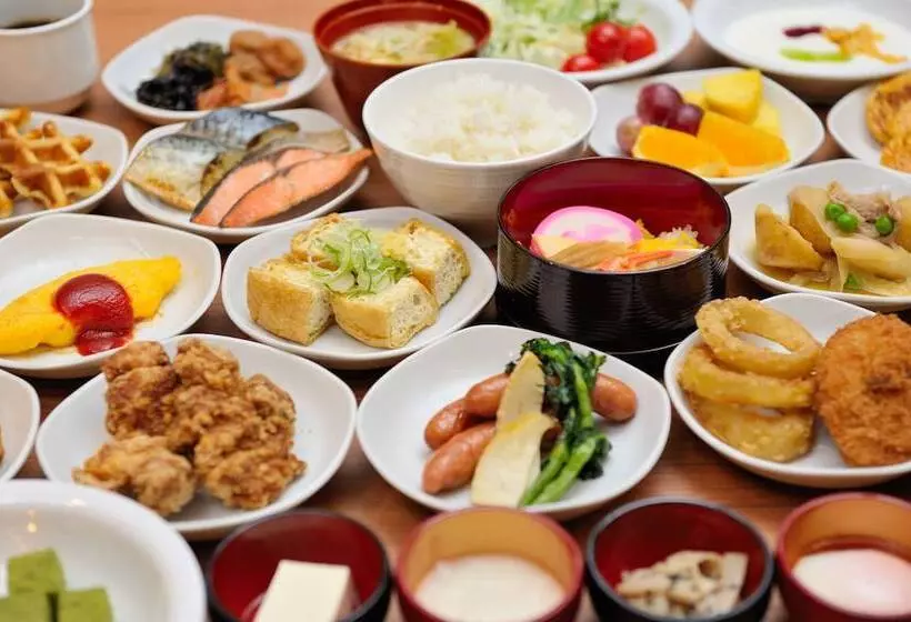 호텔 Tennen Onsen Taho No Yu Dormy Inn Niigata