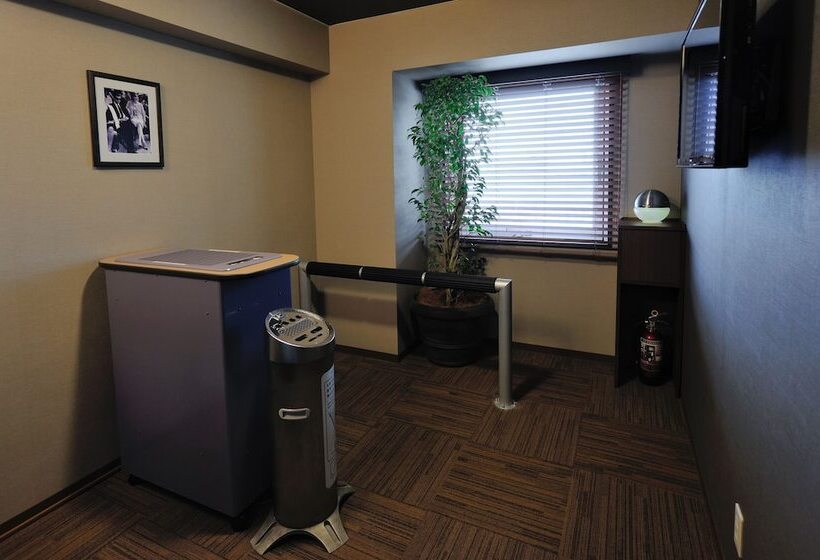 Отель Tennen Onsen Taho No Yu Dormy Inn Niigata