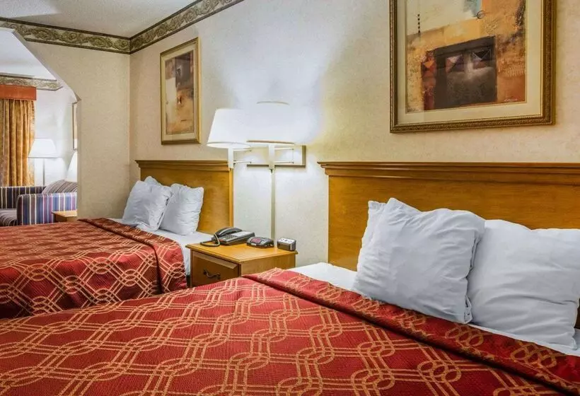 Отель Econo Lodge Villa Rica