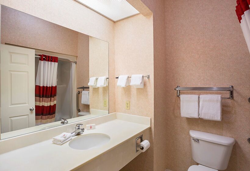 فندق Fairbridge Inn Express Whitley City