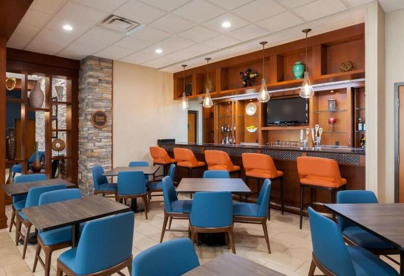 فندق Four Points By Sheraton Raleigh Durham Airport