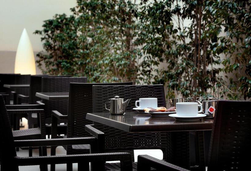 هتل Lugano Barcelona