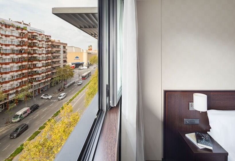 هتل Lugano Barcelona