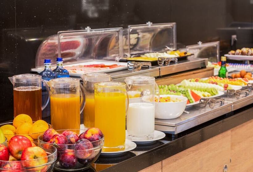 هتل Lugano Barcelona