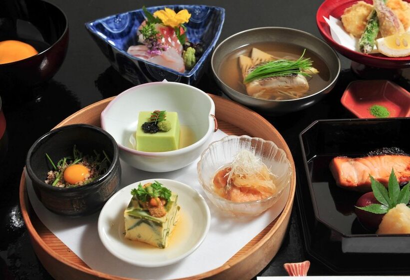 Отель Koshi No Yado Takashimaya