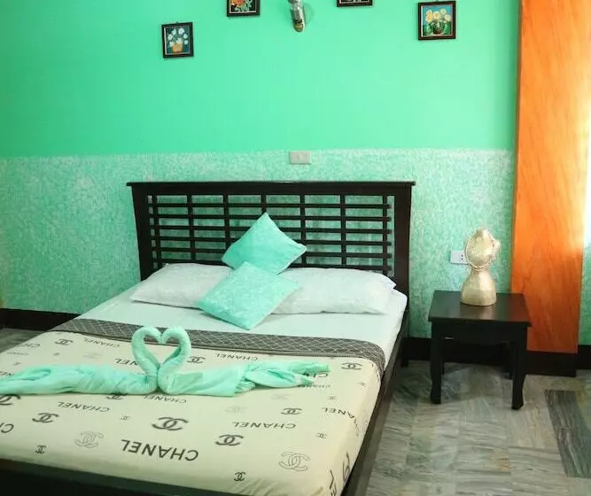 Hotel La Isla Bonita Resort And Spa