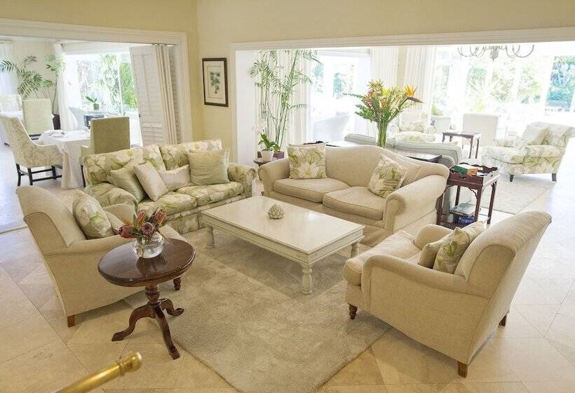 בית מלון כפרי Last Word Constantia