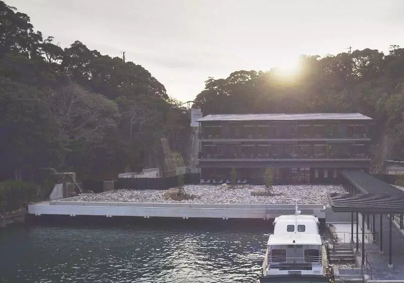 호텔 Kumano Bettei Nakanoshima