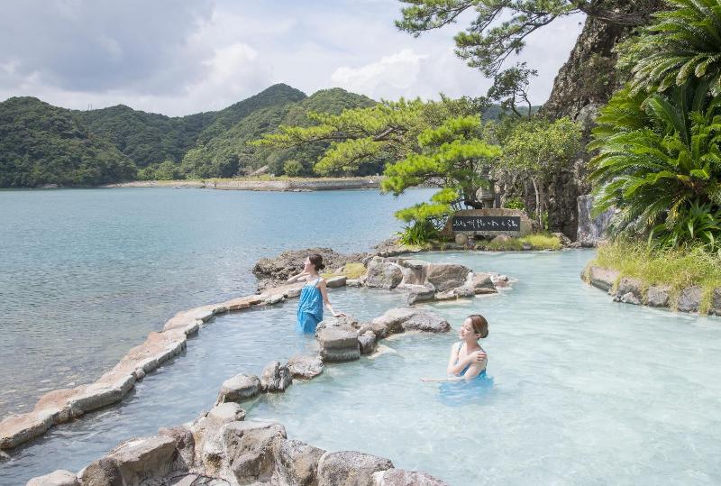 בית מלון כפרי Kumano Bettei Nakanoshima