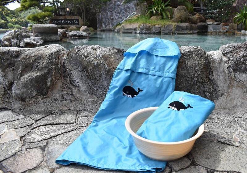 בית מלון כפרי Kumano Bettei Nakanoshima