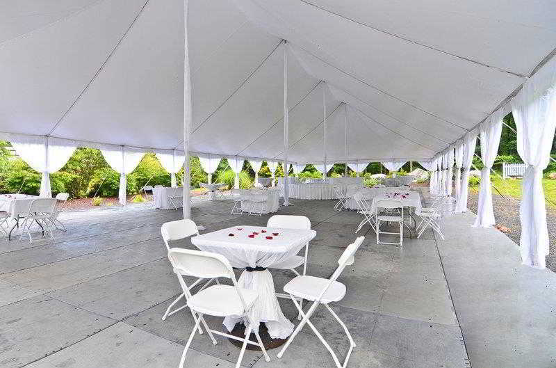 ホテル Red Roof Inn & Suites Hazleton