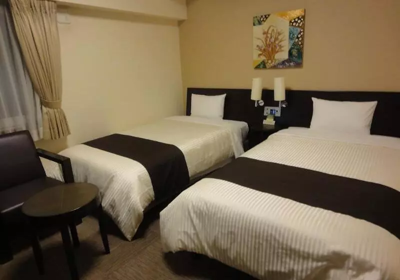 Hotel Route Inn Yokohama Bashamichi