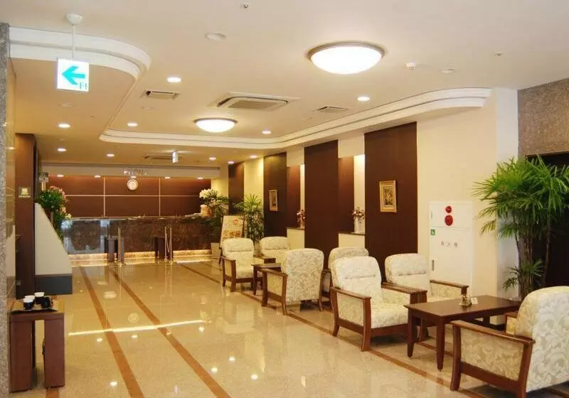 Hotel Route Inn Yokohama Bashamichi