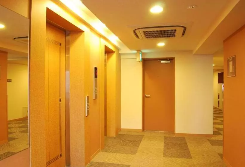 Hotel Route Inn Yokohama Bashamichi