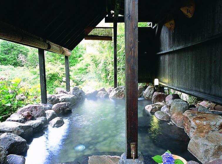 בית מלון כפרי Shinshiyo