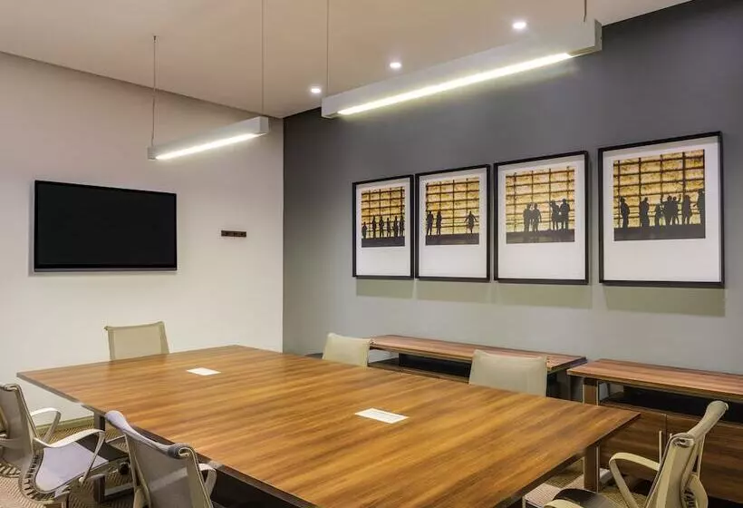 The Paragon Hotel Mexico Santa Fe By Accor