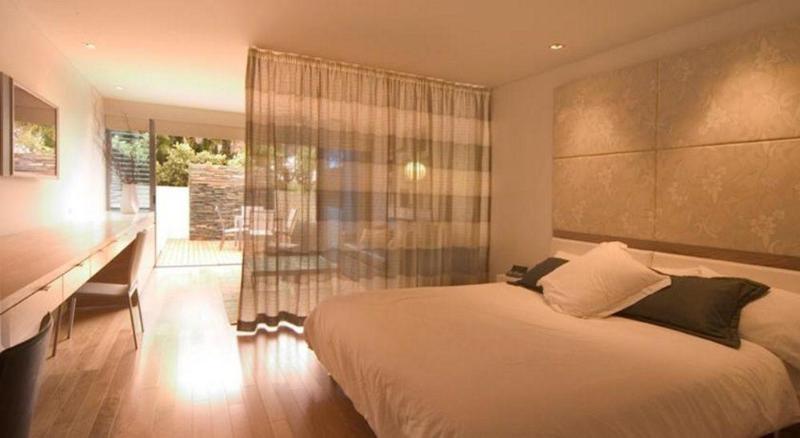 Hotel Waves Byron Bay