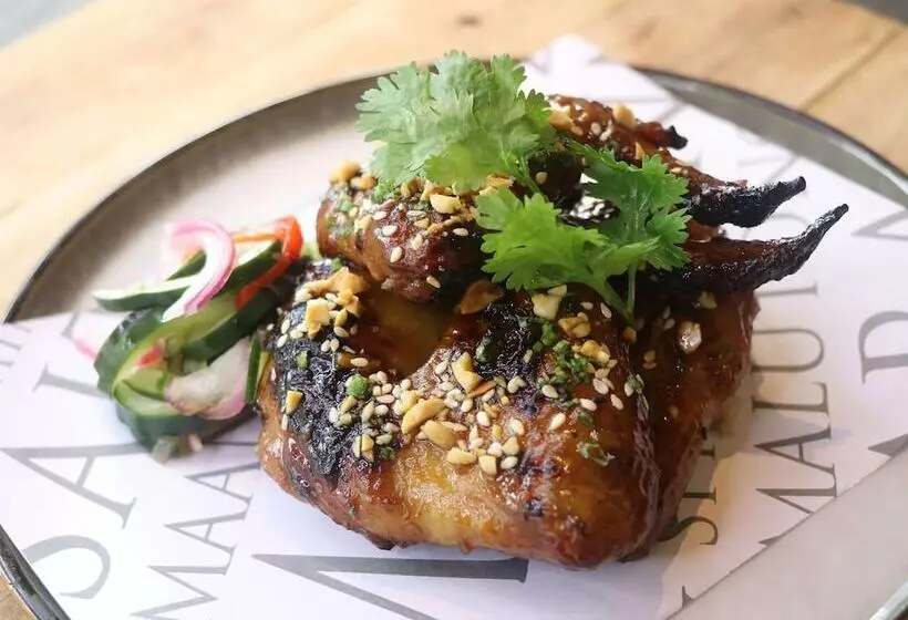 Joy Nostalg Hotel & Suites Manila Managed By Accorhotels