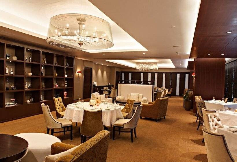 Joy Nostalg Hotel & Suites Manila Managed By Accorhotels