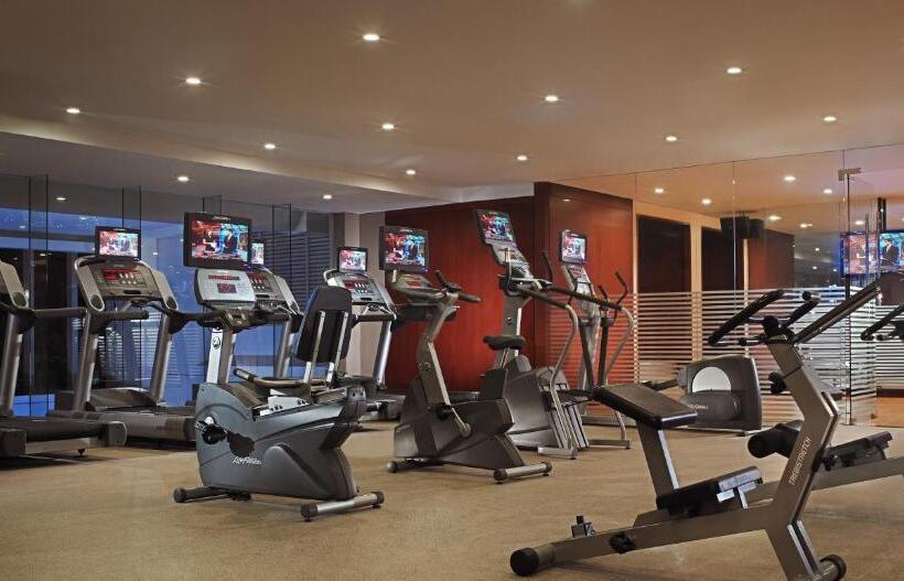 Joy Nostalg Hotel & Suites Manila Managed By Accorhotels