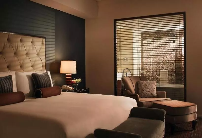 Joy Nostalg Hotel & Suites Manila Managed By Accorhotels