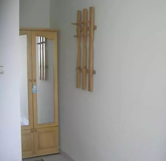 פנסיון Guest House Horizont