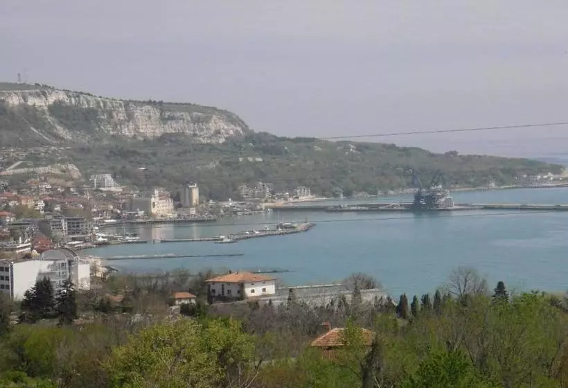 פנסיון Guest House Horizont