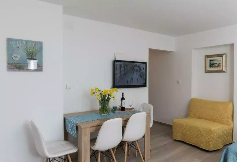 Apartment & Room Pajolo