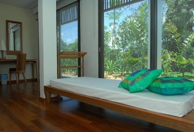 호텔 Belum Rainforest Resort