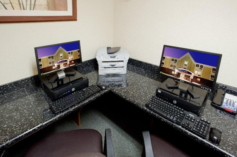 호텔 Candlewood Suites Colonial Heights   Fort Lee, An Ihg