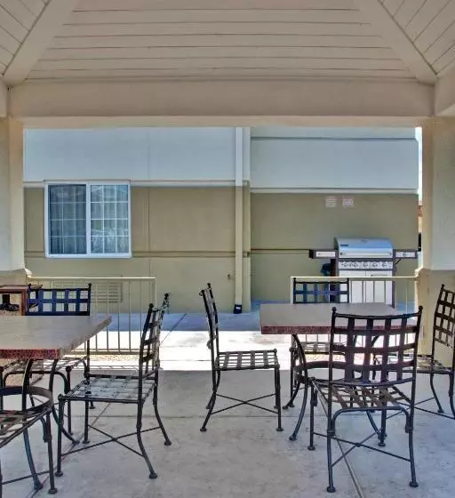 酒店 Candlewood Suites Nogales, An Ihg