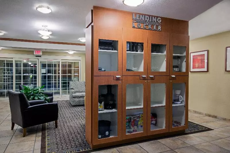 호텔 Candlewood Suites Perrysburg By Ihg