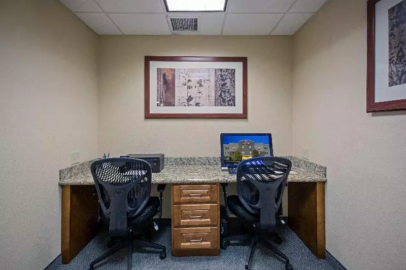 호텔 Candlewood Suites Perrysburg By Ihg