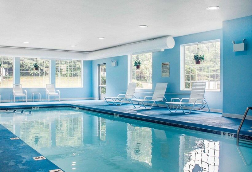 酒店 Comfort Inn & Suites