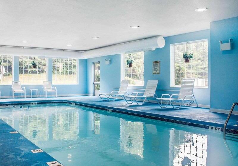 酒店 Comfort Inn & Suites