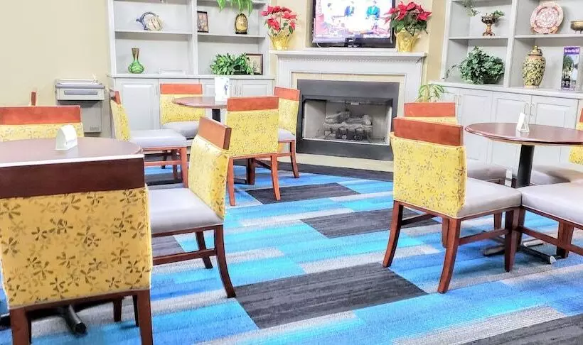 ホテル Days Inn By Wyndham Burlington East