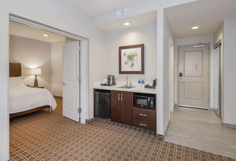 فندق Hilton Garden Inn Raleigh Cary