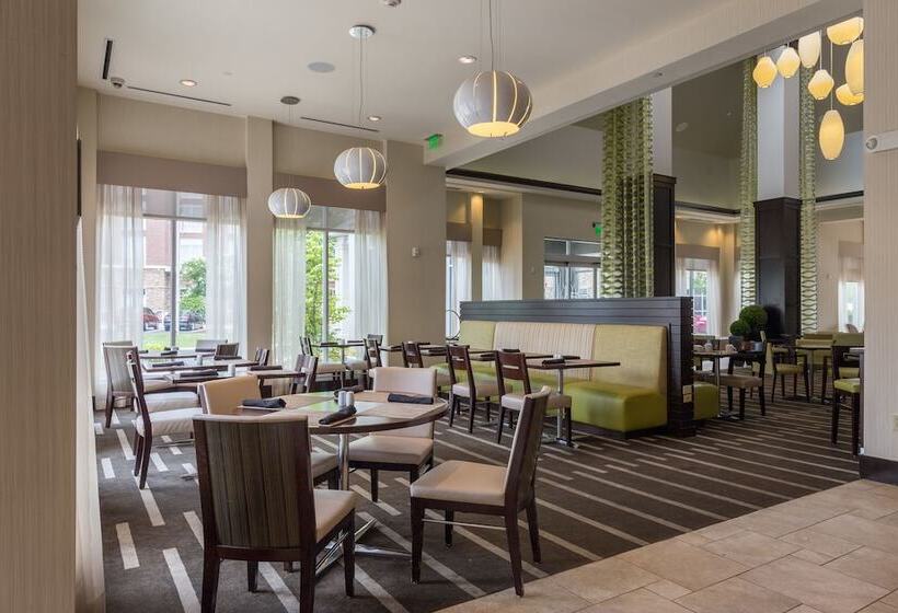 فندق Hilton Garden Inn Raleigh Cary