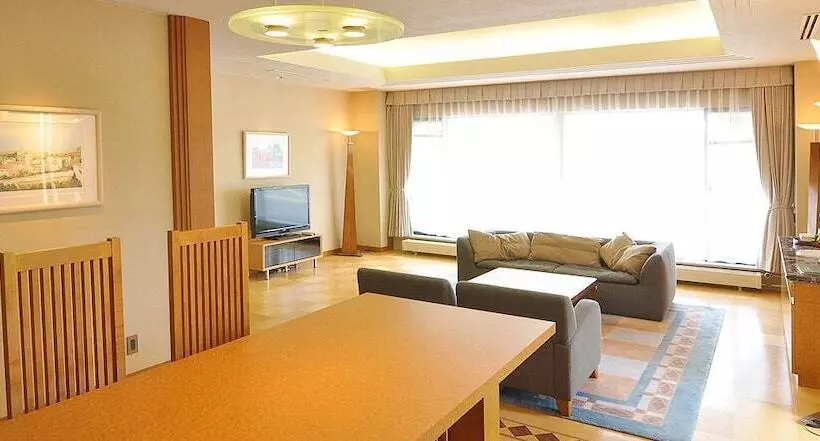 ホテル Izumigo Ambient Tateshina