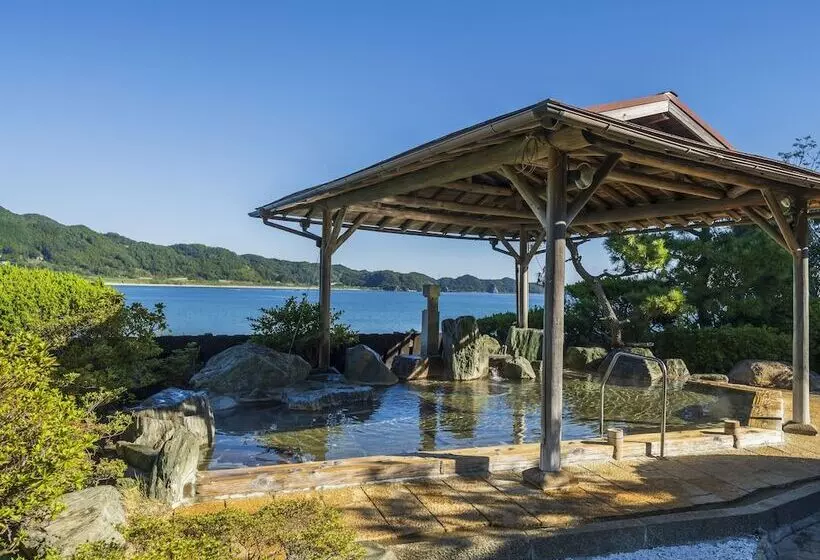 Kamenoi Hotel Nachi Katsuura