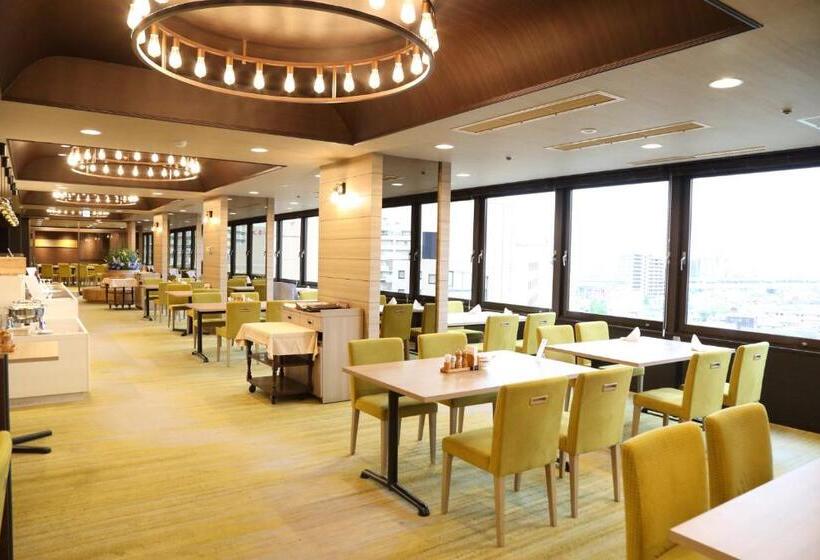 Отель Niigata Toei