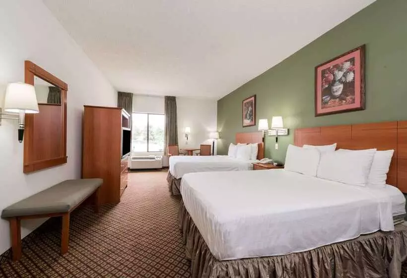 Hotelli Super 8 By Wyndham Fort Worth Downtown South