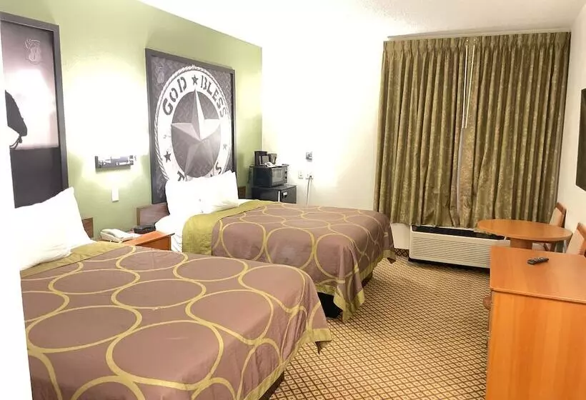 Hotelli Super 8 By Wyndham Fort Worth Downtown South