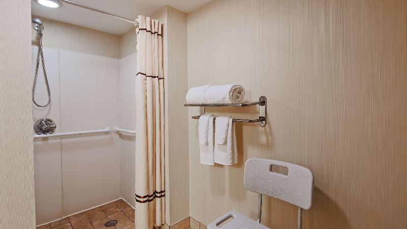 فندق The Inn At Buffalo Airport