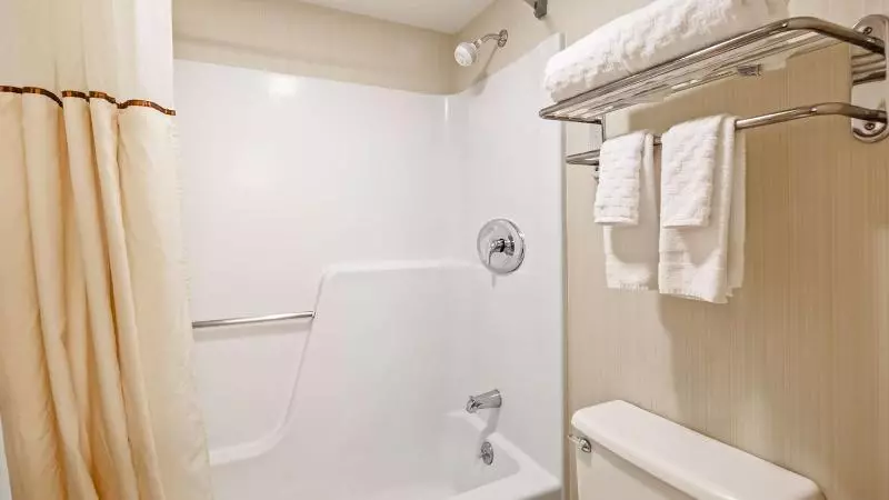 酒店 The Inn At Buffalo Airport