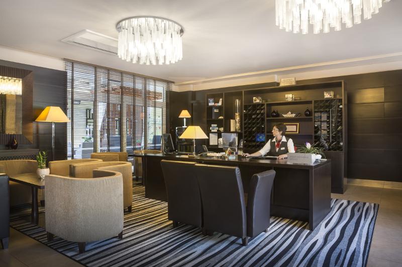 ホテル Valamar Atrium Residence